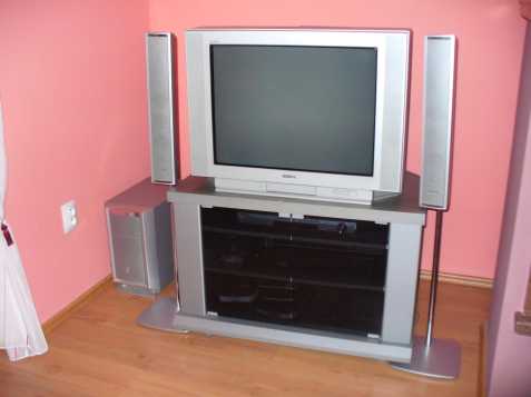 Prodám TV Sony,70cm+TV stolek,super