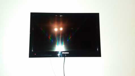 LED TV Hyundai s DVD